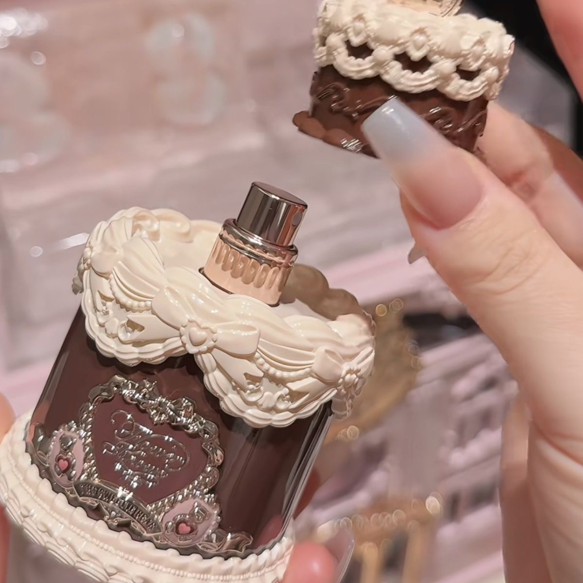 FLOWER KNOWS THE SWEETIE BEAR  - The Collection Perfume Fragrance incelemesi ve fiyatı