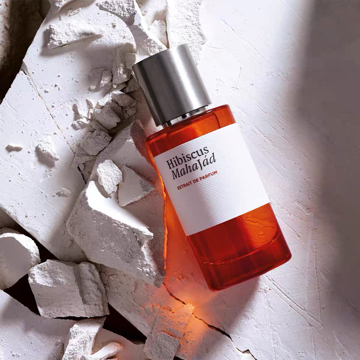 Büyüleyici parfüm İki nötr par - Unique Perfume Fragrance incelemesi ve fiyatı