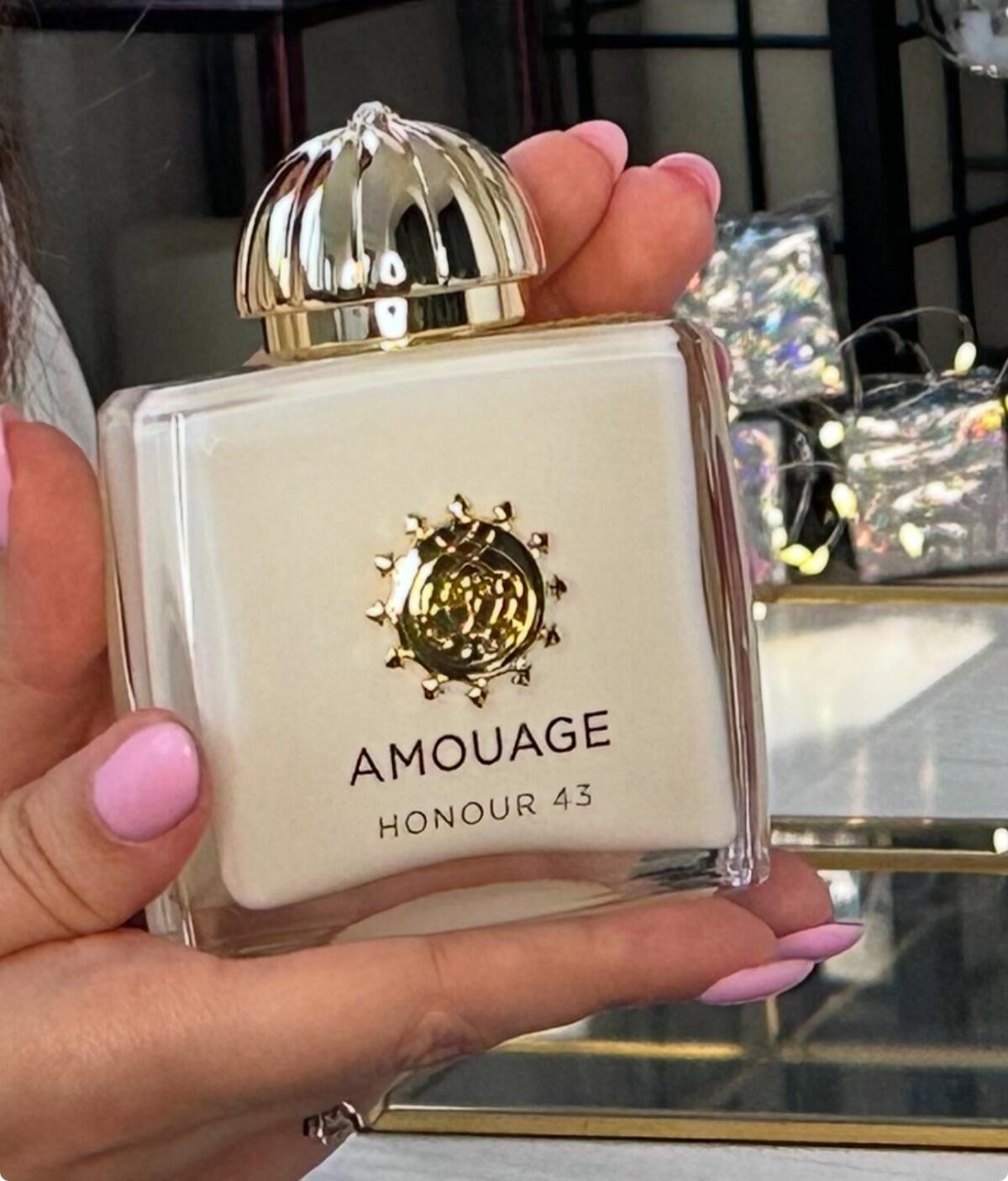 Amouage Honor 43 Kadın Parfümü - Best Perfume Fragrance incelemesi ve fiyatı