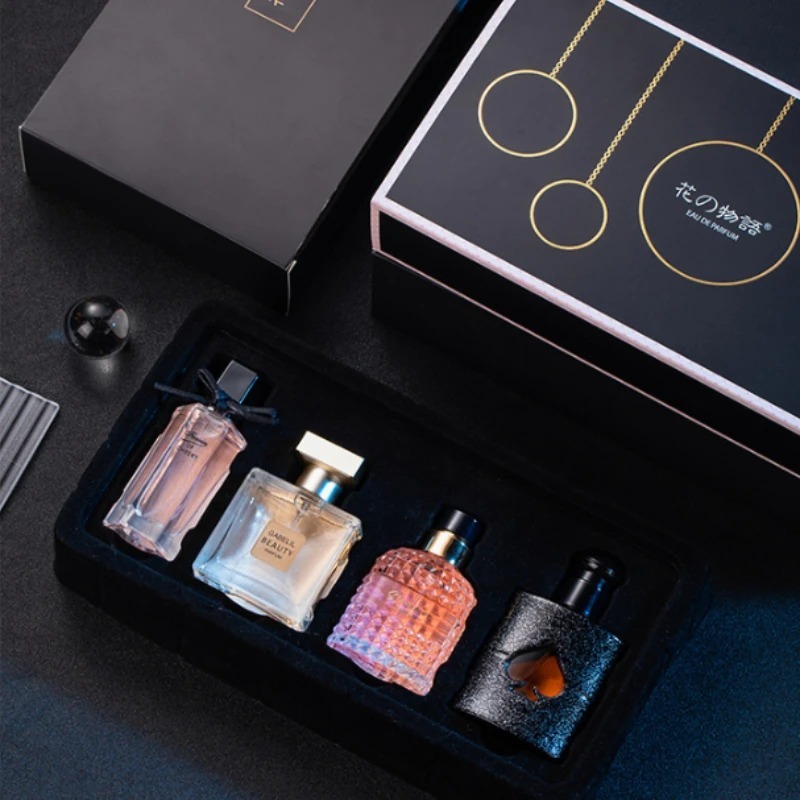 Kadın Parfüm Hediye Seti 4'lü  - The Collection Perfume Fragrance incelemesi ve fiyatı
